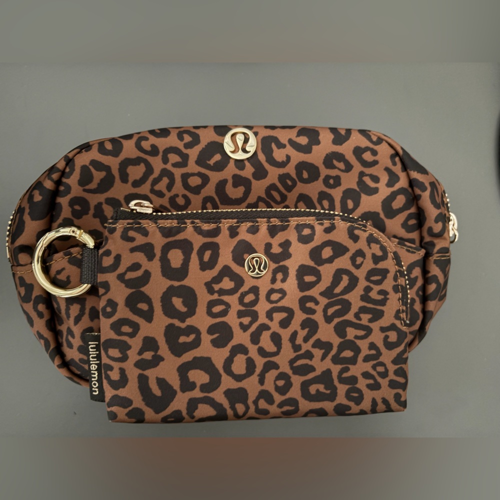 Lululemon Wallet and Pouch Set